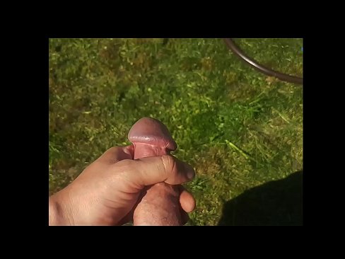 ❤️ Hottie poeth yn cael ei pussy pinc fucked a cums gyda chwistrell mewn gardd haf ️❌ Porno ar cy.milfnut-net.ru ❌